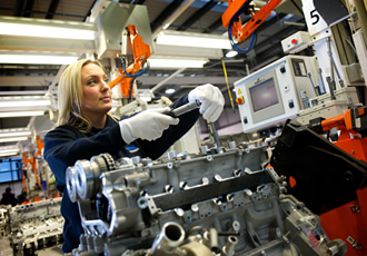 Company breaks engine manufacturing record